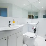 Center Comfort Πανσιόν *
