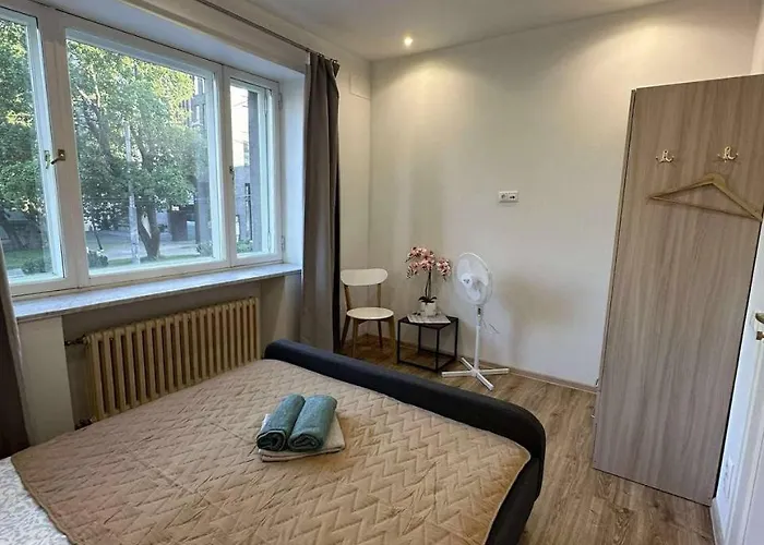 Center Comfort Πανσιόν