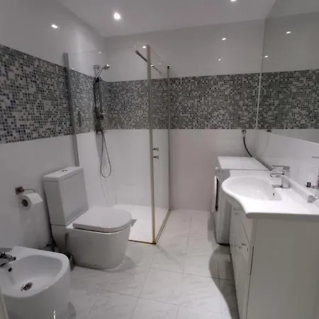 Center Comfort 招待所