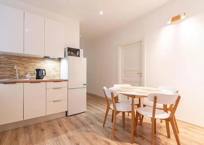 Center Comfort * タリン